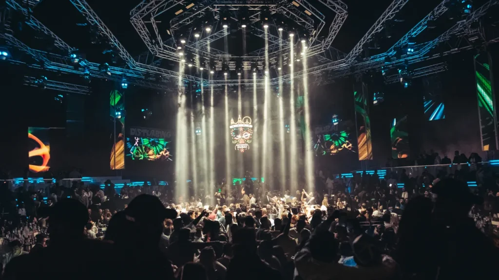 Dubai Party Scene Finder: Exploring Nightlife Variations in Dubai, UAE